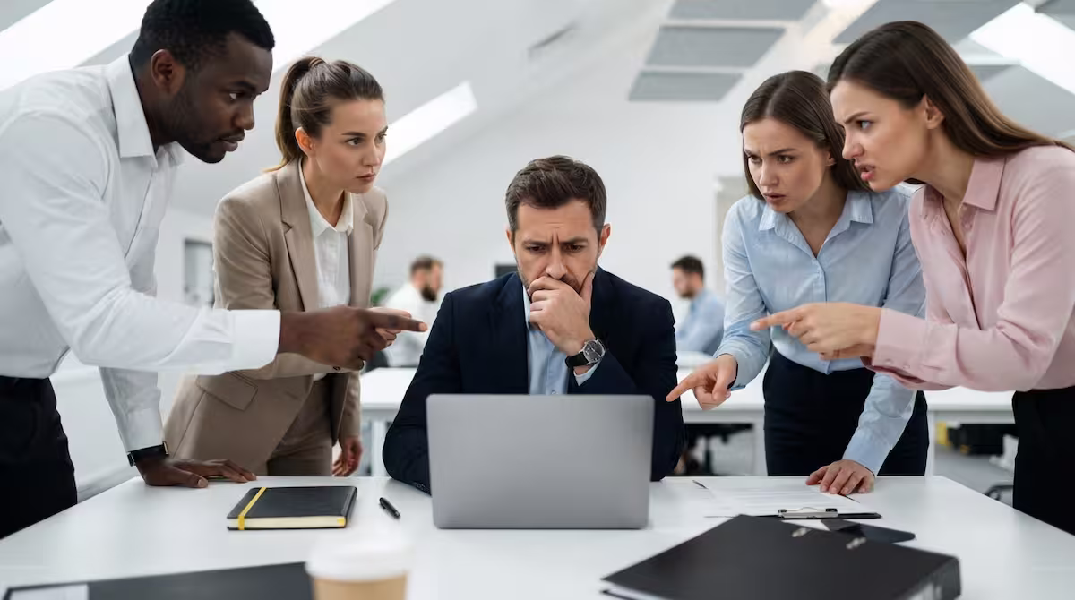 abusos laborales en el trabajo